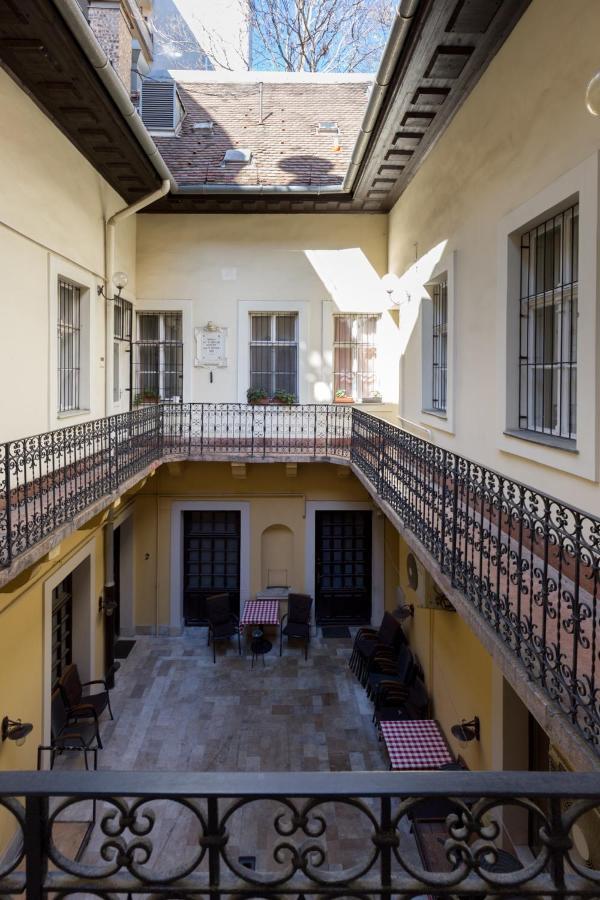Cozy Dream Home In The Absolute Center Βουδαπέστη Εξωτερικό φωτογραφία